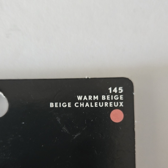 COVERGIRL Clean Pressed Powder #145 Warm Beige Mirrored Compact Sealed - Picture 3 of 8